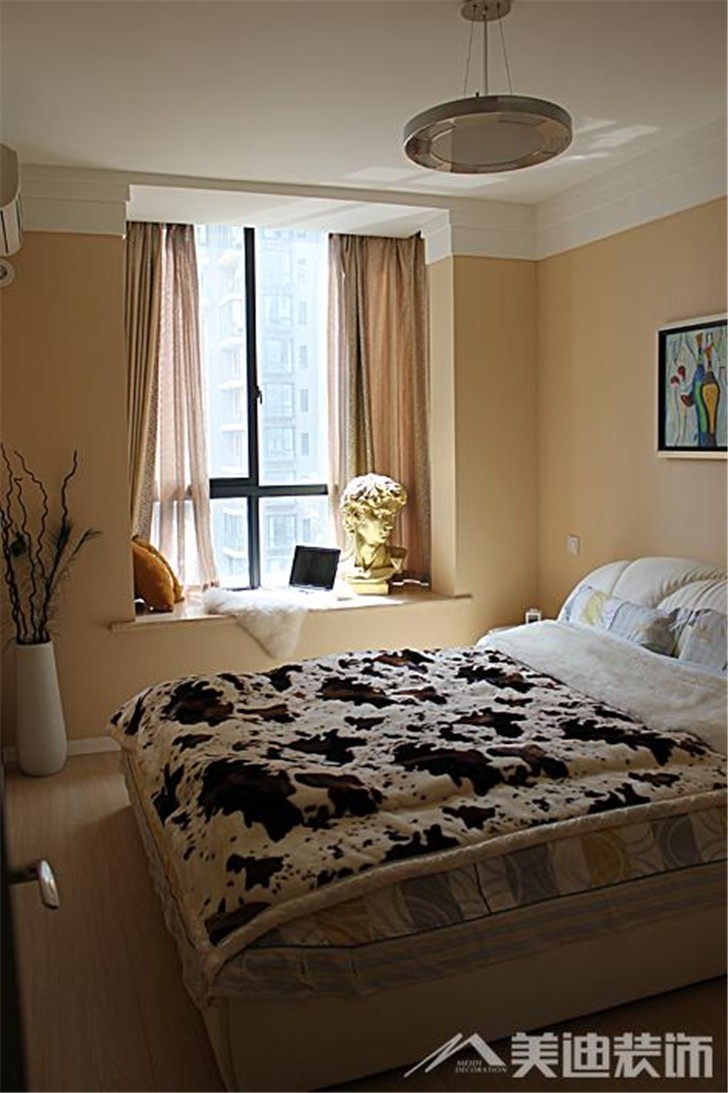 長(zhǎng)沙湘江世紀(jì)城裝修案例-臥室