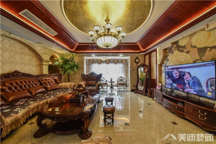 長(zhǎng)沙洋湖公館復(fù)式裝修案例-客廳