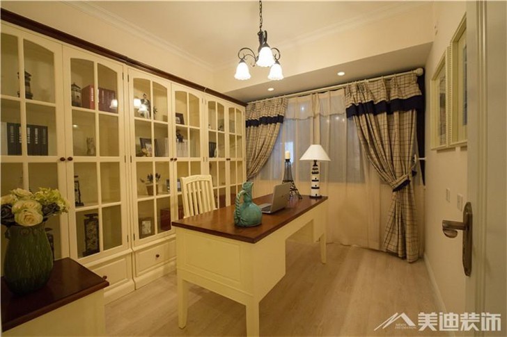 長(zhǎng)沙天街裝修案例-書(shū)房