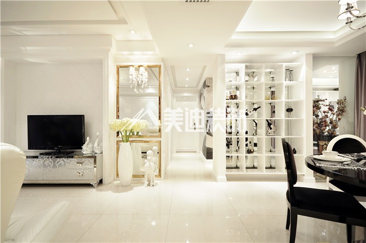 云頂梅溪湖新奢古典風裝修案例圖—客廳