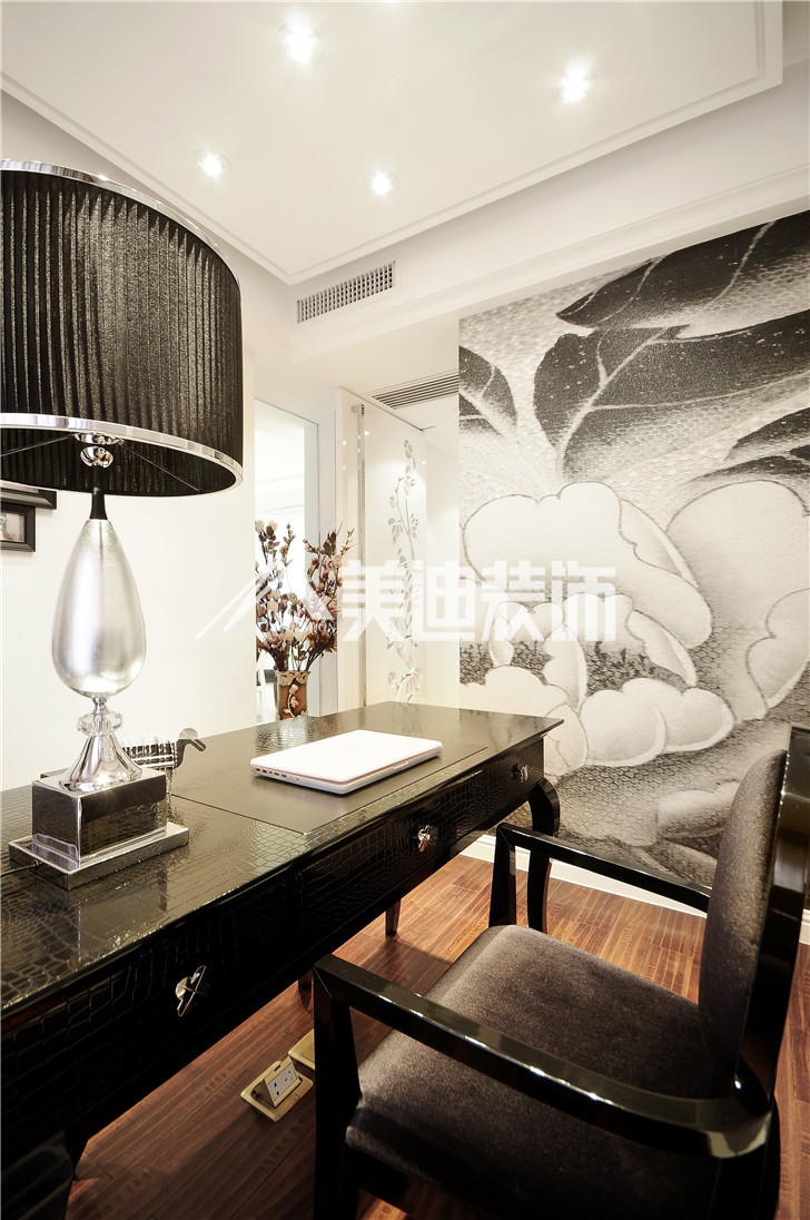 云頂梅溪湖新奢古典風裝修案例圖—書房