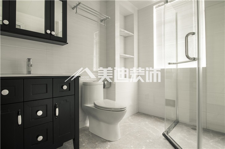 北辰三角洲現(xiàn)代簡約風(fēng)裝修案例圖—衛(wèi)生間