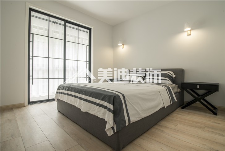 北辰三角洲現(xiàn)代簡約風(fēng)裝修案例圖—臥室