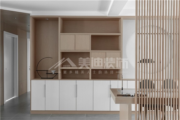 國泰九龍灣140平現(xiàn)代風(fēng)裝修案例圖—餐廳