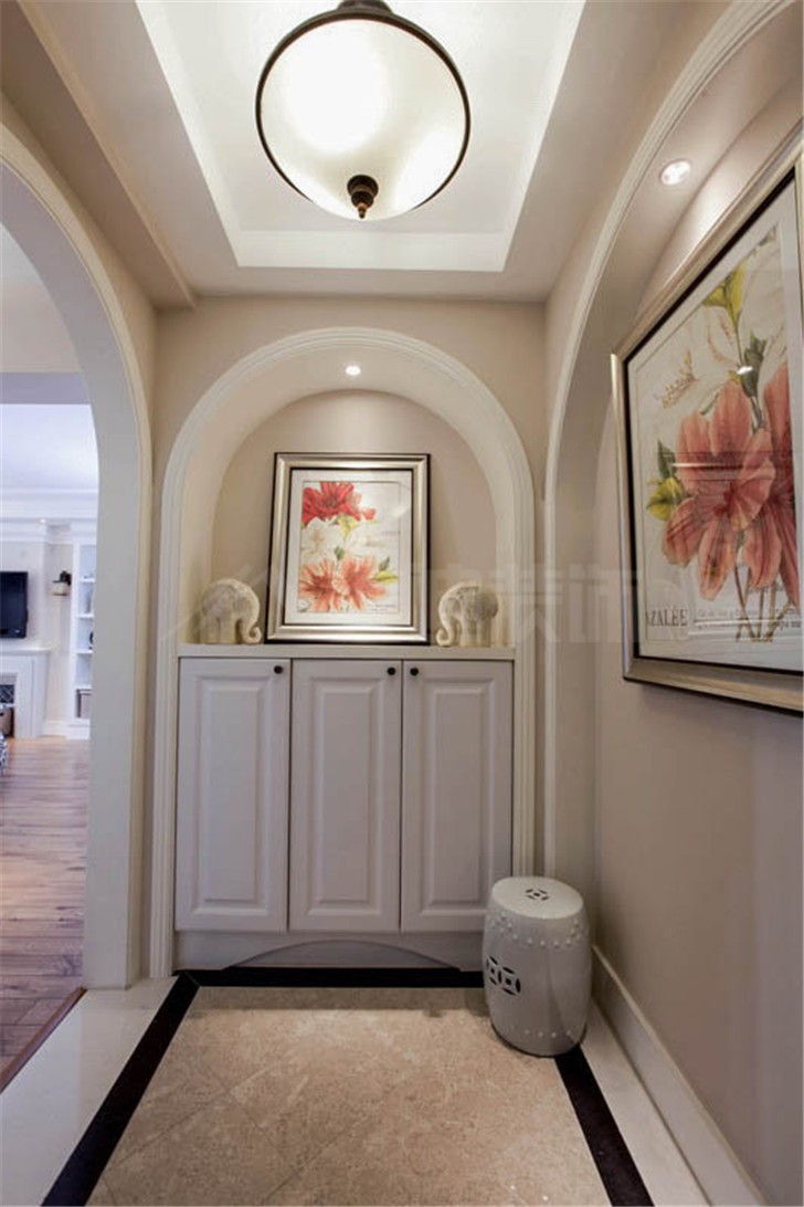 沁園春140平美式風(fēng)裝修案例圖—過道