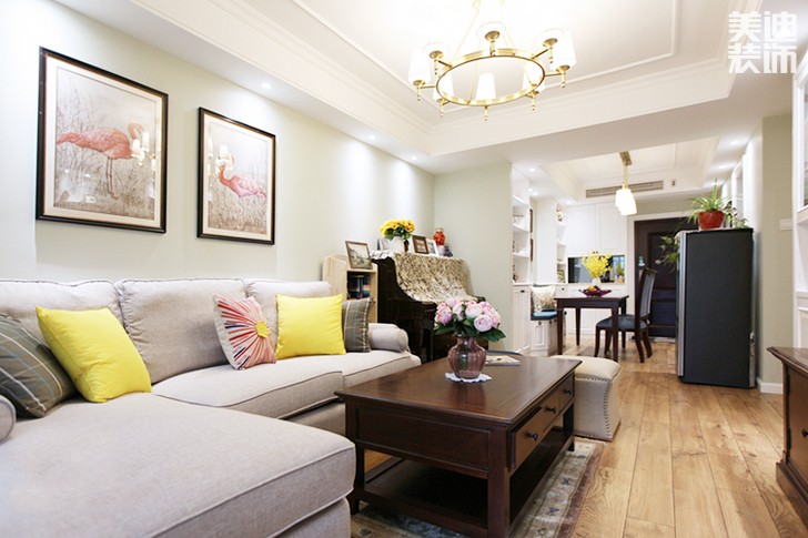 新華名苑80㎡優(yōu)雅小美風格實拍-客廳