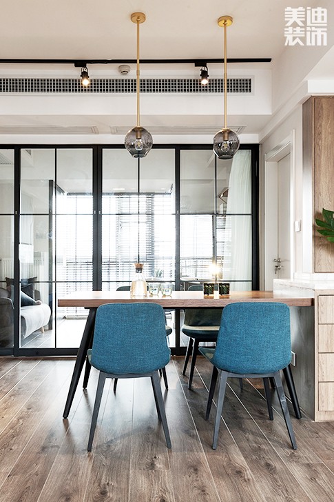 臨武家園小區(qū)115平現(xiàn)代風(fēng)裝修案例圖