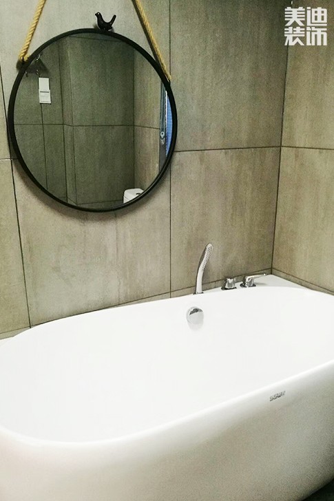 乾源國際115㎡現(xiàn)代簡約裝修案例圖--衛(wèi)生間