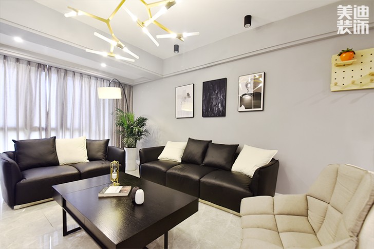 乾源國際115㎡現(xiàn)代簡約裝修案例圖--客廳