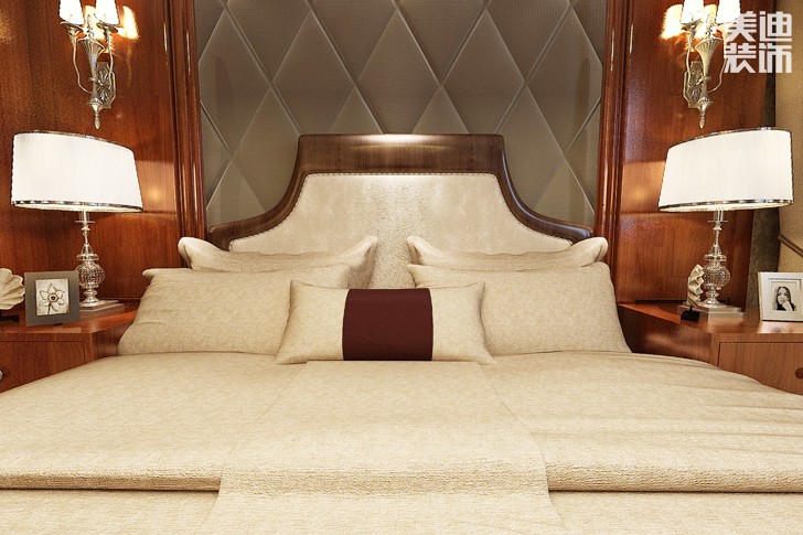 綠地之窗180平米地中海風(fēng)格裝修案例實拍圖--臥室