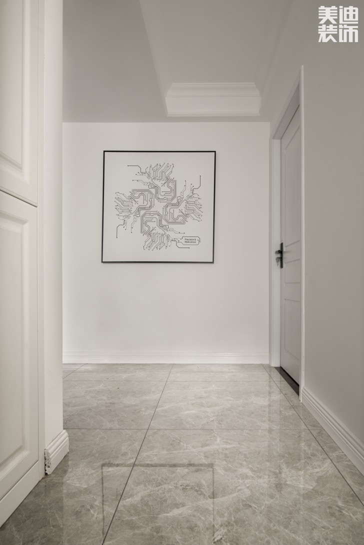 雙灣國(guó)際120平米新奢古典案例裝修實(shí)拍圖-過(guò)道