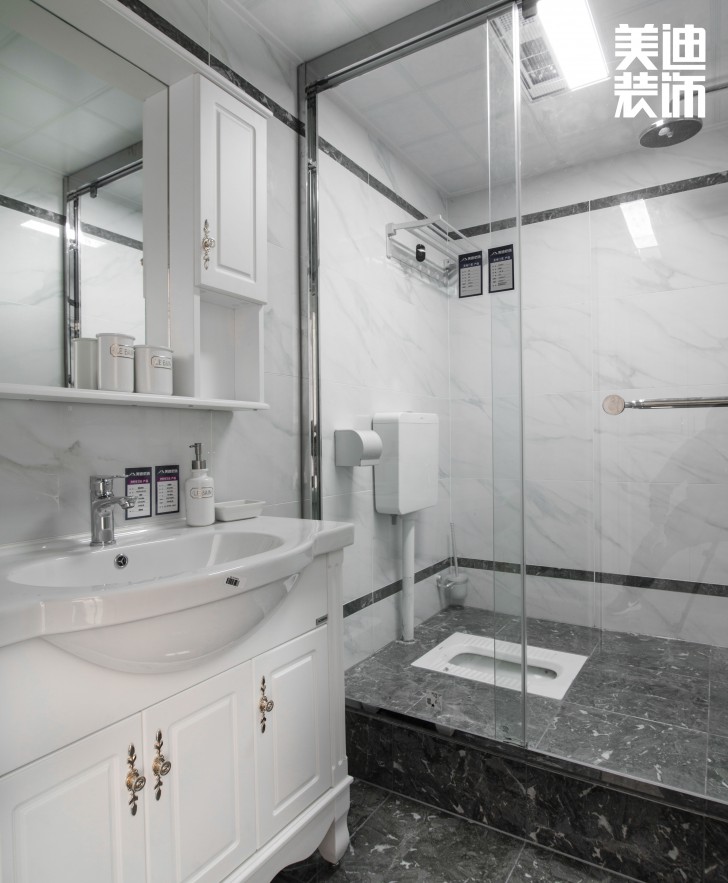 紅星店樣板間90平米簡歐風(fēng)格裝修案例實(shí)拍圖--衛(wèi)生間