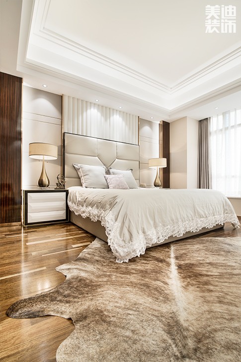 江山壹號(hào)232平米港式輕奢風(fēng)裝修案例實(shí)拍圖--主臥