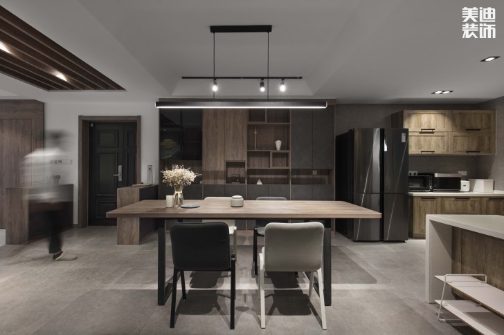 達(dá)美溪湖灣190平米現(xiàn)代風(fēng)格實(shí)拍案例