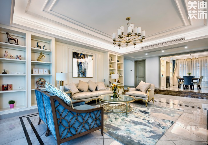 中隆國際御璽220平米美式輕奢風(fēng)裝修案例實(shí)拍圖-客廳
