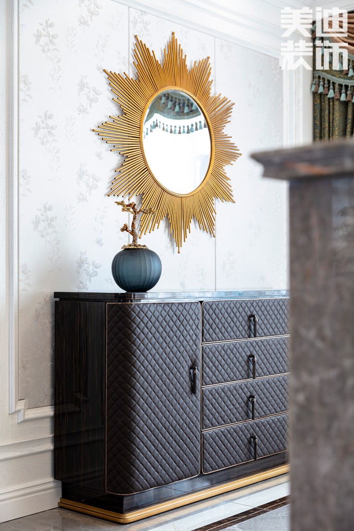 雙灣國際215平米法式輕奢風(fēng)裝修案例實(shí)拍圖-細(xì)節(jié)