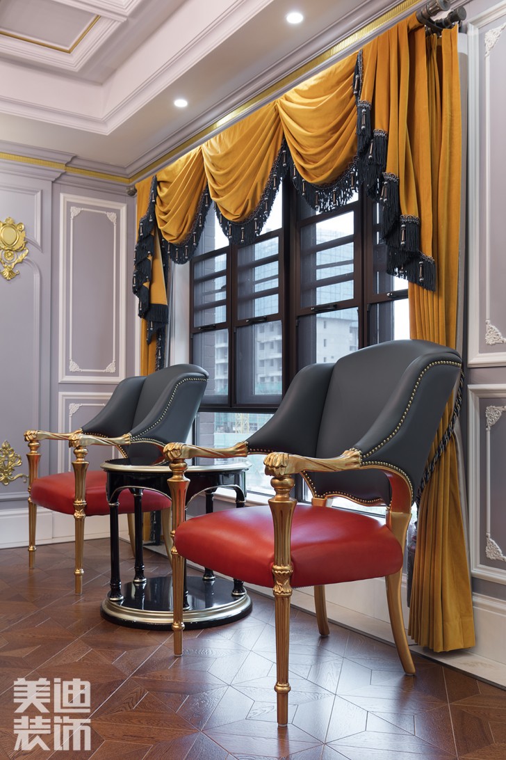 五礦沁園金城300平方米法式風(fēng)格案例效果圖--客廳