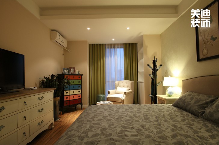 南國嘉苑140㎡簡美風(fēng)格裝修實(shí)景效果圖—臥室