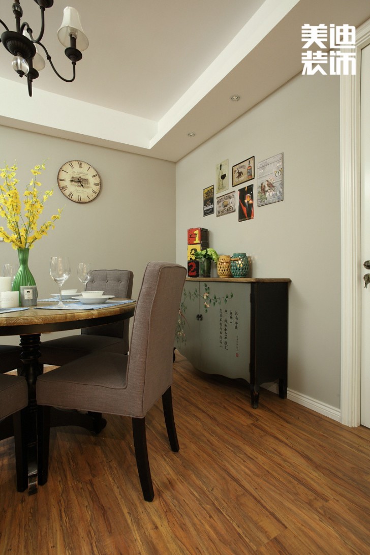 南國嘉苑140㎡簡美風(fēng)格裝修實(shí)景效果圖—餐廳