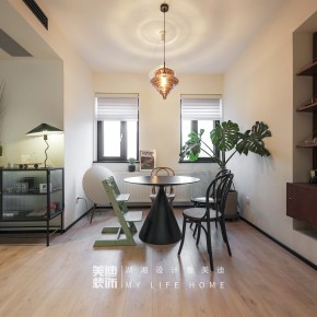 八方小區(qū)160平